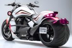 Honda Valkyrie de Estilo Cruiser: Gran Motor Flat-Six, Diseño Imponente y Espíritu Touring Clásico Americano